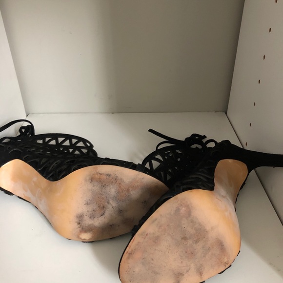 ⭐️2 for $40 Zara Basic laser cut bootie - Picture 5 of 7